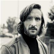 Guitar and Ukulele tutor for all ages and levels